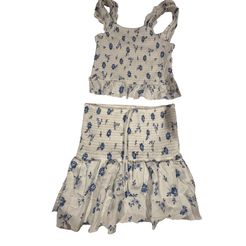 Kiriou Los Angeles Floral Smocked Two Piece Set Crop Top Mini Skirt Blue White L